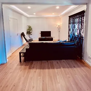 Apartment Charmoso - Penha De Franca, Lissabon